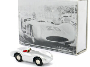 【送料無料】ホビー ・模型車・バイク レーシングカー シューコリトルメルセデスシルバーアローコレクションschuco 50118000 little mercedes silver arrow collection w 196 ovp 12111639