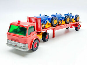 ホビー ・模型車・バイク レーシングカー マッチボックスキングサイズフォードトタートランスポーターmatchbox k20 king size ford d800 articulated tractor transporter