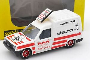 【送料無料】ホビー ・模型車・バイク レーシングカー ルノーエクスプレスパブカセットビデオエレクト..