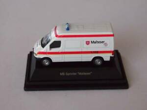 【送料無料】ホビー ・模型車・バイク レーシングカー シューコメインスプリンターマルタschuco mains ..