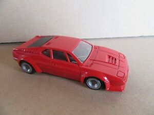 【送料無料】ホビー ・模型車・バイク レーシングカー ソリッドハシェットレッド529h solid hachette b..