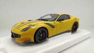 【送料無料】ホビー ・模型車・バイク レーシングカー ハイエンドフェラーリイエロートリプルストリッ..