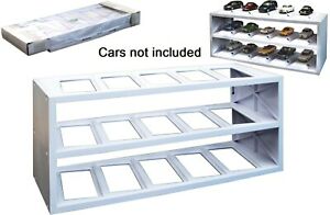 atlas plastic display for 15 model cars 143 whiteモデルカーアトラスプラスチックホワイト※注意※NYからの配送になりますので2週間前後お時間をいただきます。人気の商品は在庫が無い場合がございます。ご了承くださいませ。サイズの種類の商品は購入時の備考欄にご希望のサイズをご記載ください。　携帯メールでの登録ですと楽天からのメールが届かない場合がございます。