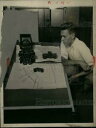 【送料無料】ホビー 模型車 モデルカー ブレーキモデルカーネオ1928 press photo model cars in braking study, us ...