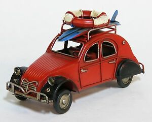 ̵ۥۥӡ Ϸ ǥ륫 ǥӡХ󥵡եܡɥȥåhand crafted red tin model beach vacation car w surfboard on top