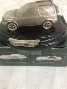 marque models the classic car collection freelander pewter model boxedクラシックカーコレクションピューターモデルボックスモデル※注意※NYからの配送になりますので2週間前後お時間をいただきます。人気の商品は在庫が無い場合がございます。ご了承くださいませ。サイズの種類の商品は購入時の備考欄にご希望のサイズをご記載ください。　携帯メールでの登録ですと楽天からのメールが届かない場合がございます。