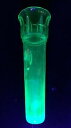 yzzr[ ͌^ fJ[ Be[WfEKXvintage 1920s model t car bud vase green uranium glass 8034;