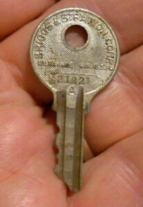 【送料無料】ホビー 模型車 モデルカー ヴィンテージフォードbascoブリッグスストラットンキートラック..