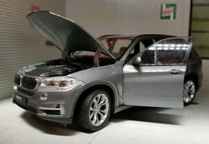 ホビー 模型車 モデルカー スケールダイカストモデルカーグレー×124 scale welly diecast very detailed model car grey bmw x5 f15 4x4 2015 24052