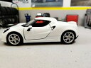 yzzr[ ͌^ fJ[ At@IXP[falfa romeo 4c white 124 scale diecast model toy car