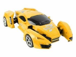 【送料無料】ホビー 模型車 モデルカー レーサーイエローモデルtoys popsugar deformation racer car model with lights and sound yellow