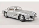 【送料無料】ホビー 模型車 モデルカー ベンツモデルスケールburago mercedes benz sl 300 124 classic car model ...