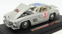 【送料無料】ホビー 模型車 モデルカー スケールモデルカーメルセデスベンツレースカーシルバーburago 124 scale model car 2518e m...