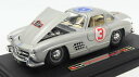 【送料無料】ホビー 模型車 モデルカー スケールモデルカーメルセデスベンツレースカーシルバーburago 124 scale model car 2518e m...