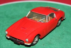 ホビー 模型車 モデルカー フェラーリグアテマラモデルカーキットフランスmrf 143 hand built ferrari 250 gt road car red resin model car built kit france