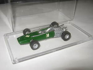 ホビー 模型車 モデルカー ショーケーススチュワート143 brm p83 h16 j stewart 1966 srl handbuilt car in showcase top