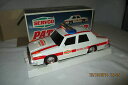 yzzr[ ͌^ fJ[ pg[J[TCRN^f1994 servco patrol car siren lights mib hess wilco gift collector model