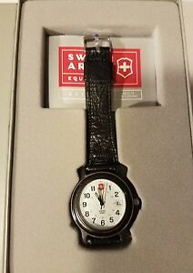 【送料無料】腕時計 ヴィンテージスイスvintage swiss army wristwatch