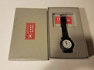 【送料無料】腕時計　ヴィンテージスイスvintage swiss army wristwatch