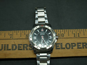 【送料無料】腕時計　ヴェンゲルスイスメンズミリタリーアルパインウォッチwenger swiss army military mens military alpine watch 79139 d3
