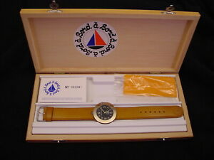 【送料無料】腕時計 ボードアボードソリッドブロンズフレンチメイドウォッチレザーbord a bord solid bronze french made watch, genuine leather b8