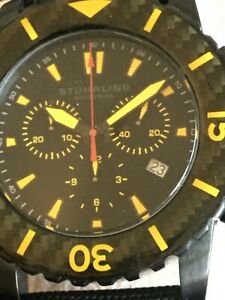 【送料無料】腕時計　ユニークホログラムベゼルスチュリングフェルカクロノグラフボックスペーパーミントunique hologram bezel stuhrling felucca chronographdate boxespapers mint