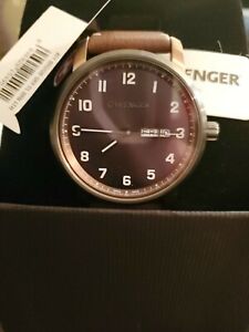 【送料無料】腕時計 ヴェンゲルアティチュードwenger 011541123 attitude mens 42mm 10atm