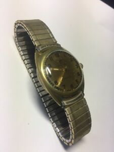 【送料無料】腕時計　ヴィンテージクロトントロペクティックウォッチゴールドトーンステンレススチールvintage croton troparctic watch gold tone stainless steel working