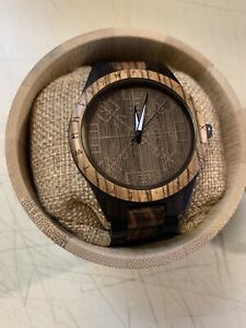 腕時計　バイキングブランドハンドメイドバイキングウォッチブランドviking brand handmade viking wooden watch brand never worn