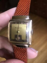 【送料無料】腕時計　ヴィンテージブローバリザードゴールドメッキビンテージコンディションvintage bulova lizard usa 14k gold plated watch excellent vintage condition