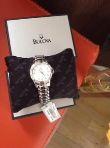 【送料無料】腕時計　ブローバクリスタルステンレススチールブレスレット women s bulova crystal stainless steel bracelet watch