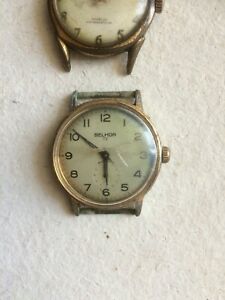 【送料無料】腕時計　ロットドモントールセルホルフォンピオンネガーファーリヴィサーヴィンテージメカニックlot de 2 montre selhor 72 fonctionne gerfer a reviser vintage mecanique