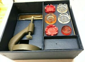 【送料無料】腕時計 ヴィンテージベンラスオープニングクロージングフィクスチャセットプレスダイスvintage benrus opening amp; closing fixture set wpress amp; all of the dies