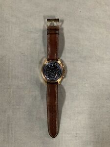 【送料無料】腕時計 メンズブラウンレザークロノグラフウォッチguess mens pursuit brown leather chronograph watch
