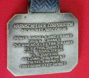 【送料無料】腕時計　フォブハルニシュフェーガーコーポレーションミルウォーキークレーンパワーショベルold pamp;h equipment watch fob; harnischfeger corp milwaukee; cranes power shovels