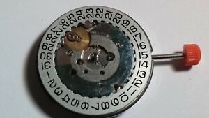 【送料無料】腕時計 ムーブメントスイスローターcertina movement c 2568182, nos swiss made, 11 12, 28800ah11 with rotor 【送料無料】腕時計 ムーブメントスイスローターcertina movement c 2568182, nos swiss made, 11 12, 28800ah11 with rotor