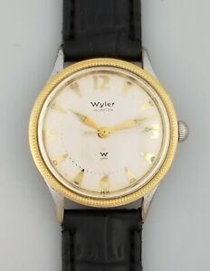 vintage wyler incaflex mens manual wind wrist watch ? fancy gold case bezelヴィンテージワイラーメンズマニュアルファンシーゴールドケースベゼル※注意※NYからの配送になりますので2週間前後お時間をいただきます。人気の商品は在庫が無い場合がございます。ご了承くださいませ。サイズの種類の商品は購入時の備考欄にご希望のサイズをご記載ください。　携帯メールでの登録ですと楽天からのメールが届かない場合がございます。