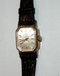 【送料無料】腕時計　ヴィンテージレディースタイムクォーツウォッチバッテリーvintage ladies timex quartz watch working perfectly battery fitted