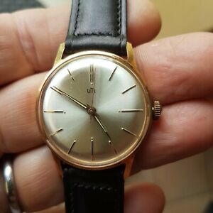 【送料無料】腕時計 モントルメカニークスイスuti montre mecanique suisse