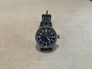 【送料無料】腕時計 ウィットビーウォッチアローウォッチタイプwhitby watch co arrow watch type a navy