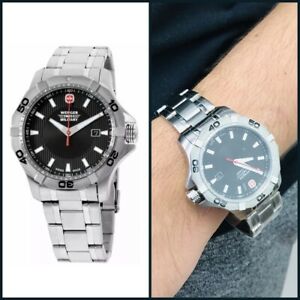 【送料無料】腕時計 ニューヴェンゲルスイスメンズクオーツウォッチリロイパラホンブレレガロニース wenger swiss army mens quartz watch 1241 20 reloj para hombre regalo nice