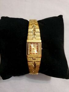 【送料無料】腕時計　レディースサファイアクリスタルドミノスイスクォーツウォッチladies 23k gep sapphire crystal domino swiss quartz watch