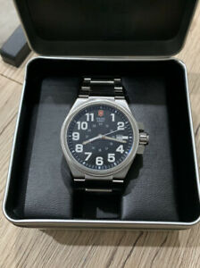 【送料無料】腕時計　ビクトリノックススイスアーミーコンボイブラックメンズウォッチステンレス