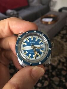 【送料無料】腕時計　ヴィンテージサービスァーvintage 1975 timex gmt with date serviced, running great make an er