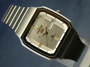 【送料無料】腕時計　ヴィンテージレトロゲンススイスヤプズジュエルvintage retro gents swiss yarpuz automatic watch 1970s nos 25 jewel int 589 621