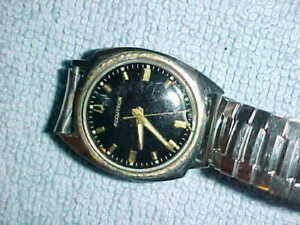 腕時計　アクトロンフットボールティルティステンレススチールベゼル1968 acccutron football 214 tilty stainless steel 10k gf bezel