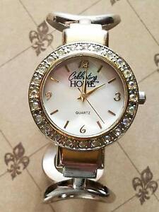 【送料無料】腕時計　ヴィンテージカフウォッチグラマラスクォーツアナログcelebrity home vintage cuff watch for women watch women, glamorous quartz analog