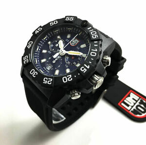 【送料無料】腕時計　メンズルミノ