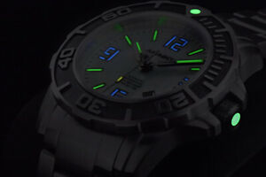 【送料無料】 neff riley youth wrist watch gold