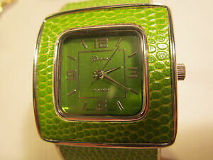 【送料無料】腕時計　ワーキングエレクトリックアナログジュネーブプラチナ*working* electric analog womens wristwatch geneva platinum [h12c1]